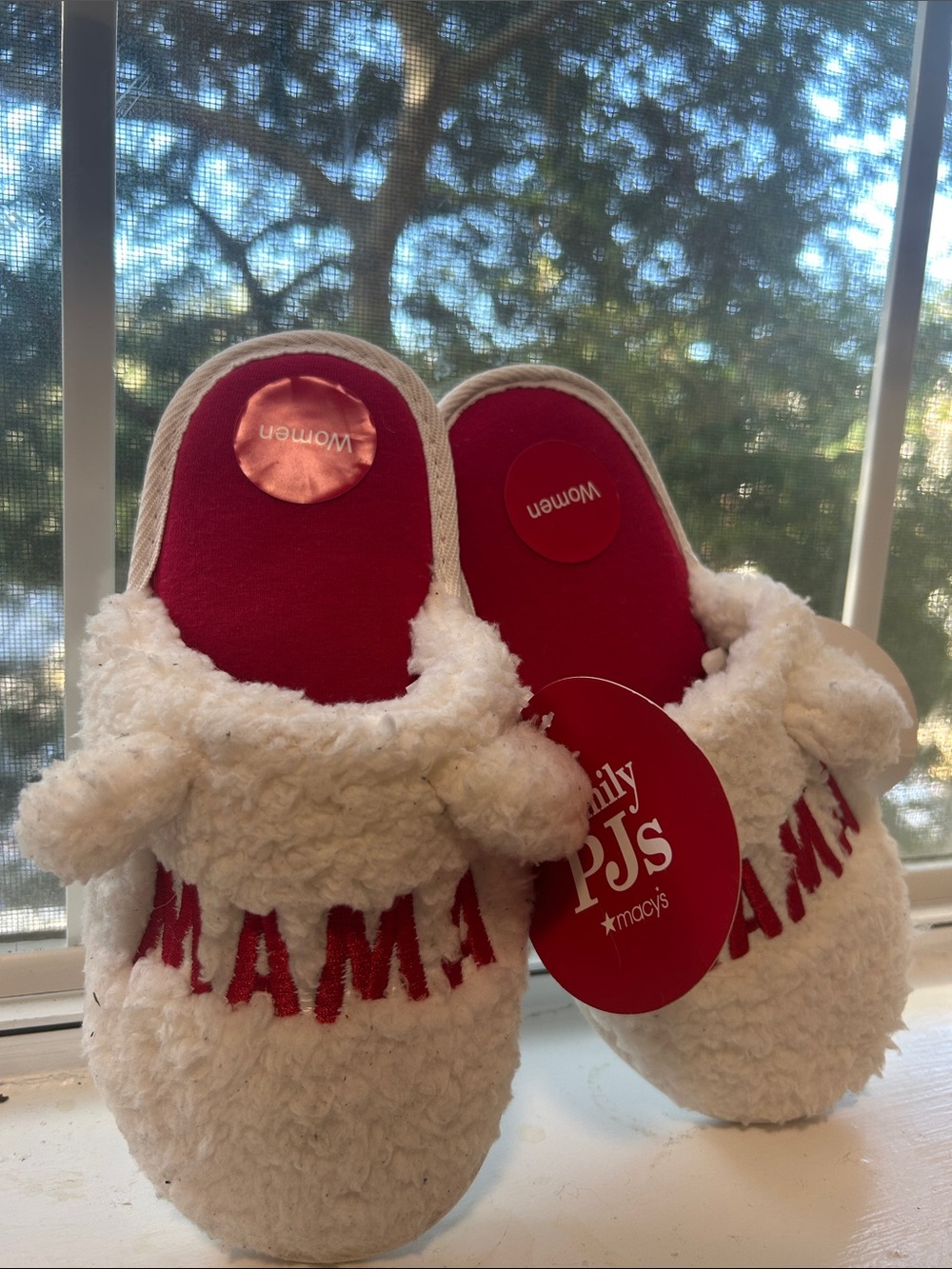 Macy's Kids White Fuzzy Slippers with Pink Insole - 'MAMA' Embroidery